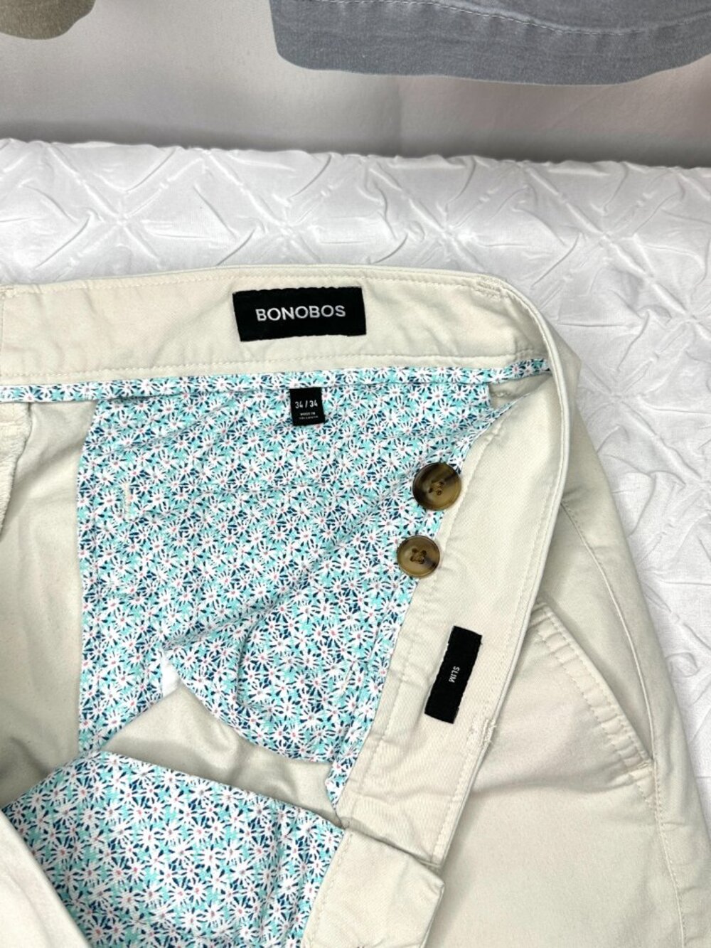 Bonobos Lot of 4 Lightweight Stretch Slim Chinos Size 34 Preppy Classic Workwear - Picture 8 of 13